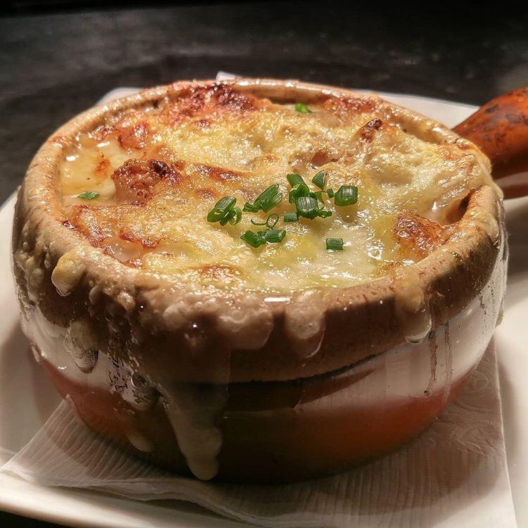 French Onion Soup Gratinee